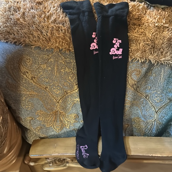 Really cute thigh, high socks, Barbie - Picture 2 of 4